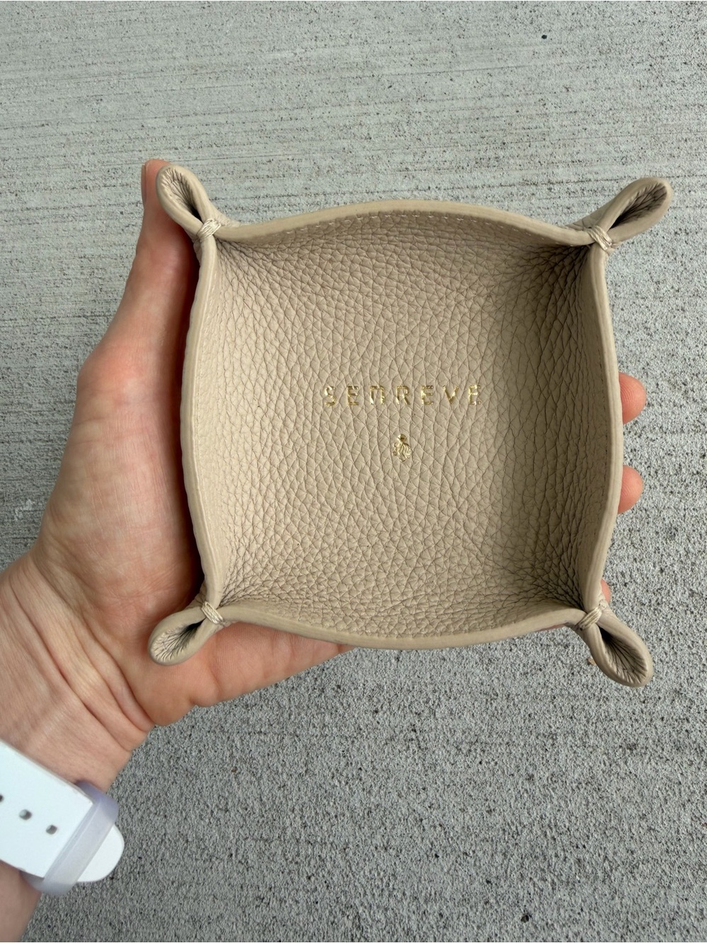 Senreve Cream Pebbled Leather Accessory Tray with Gold Foil Logo - Picture 4 of 7
